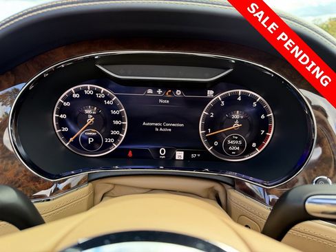 Used 2023 Bentley Continental GT Azure image 31