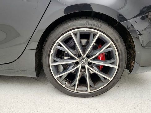 Used 2023 Maserati Ghibli Modena image 9