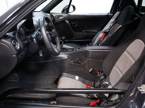 Used 2000 MAZDA MX-5 Miata RWD image 29