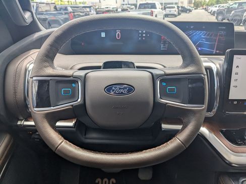 Used 2026 Ford Expedition Max King Ranch AWD/4WD image 19