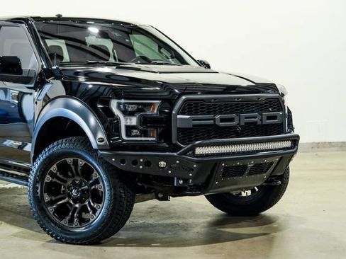 Used 2018 Ford F150 Raptor w/ Equipment Group 802A Luxury AWD/4WD image 23