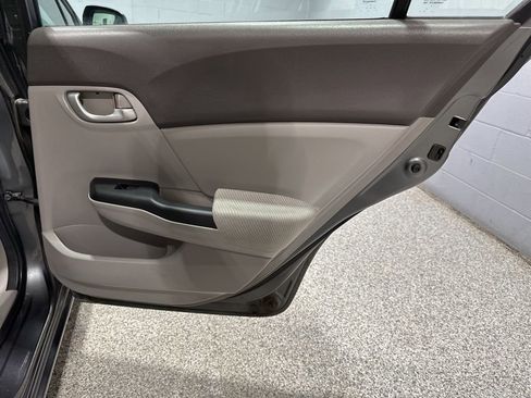 Used 2012 Honda Civic LX image 17