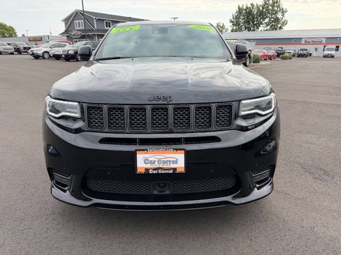 Used 2019 Jeep Grand Cherokee SRT w/ Trailer Tow Group IV AWD/4WD image 8