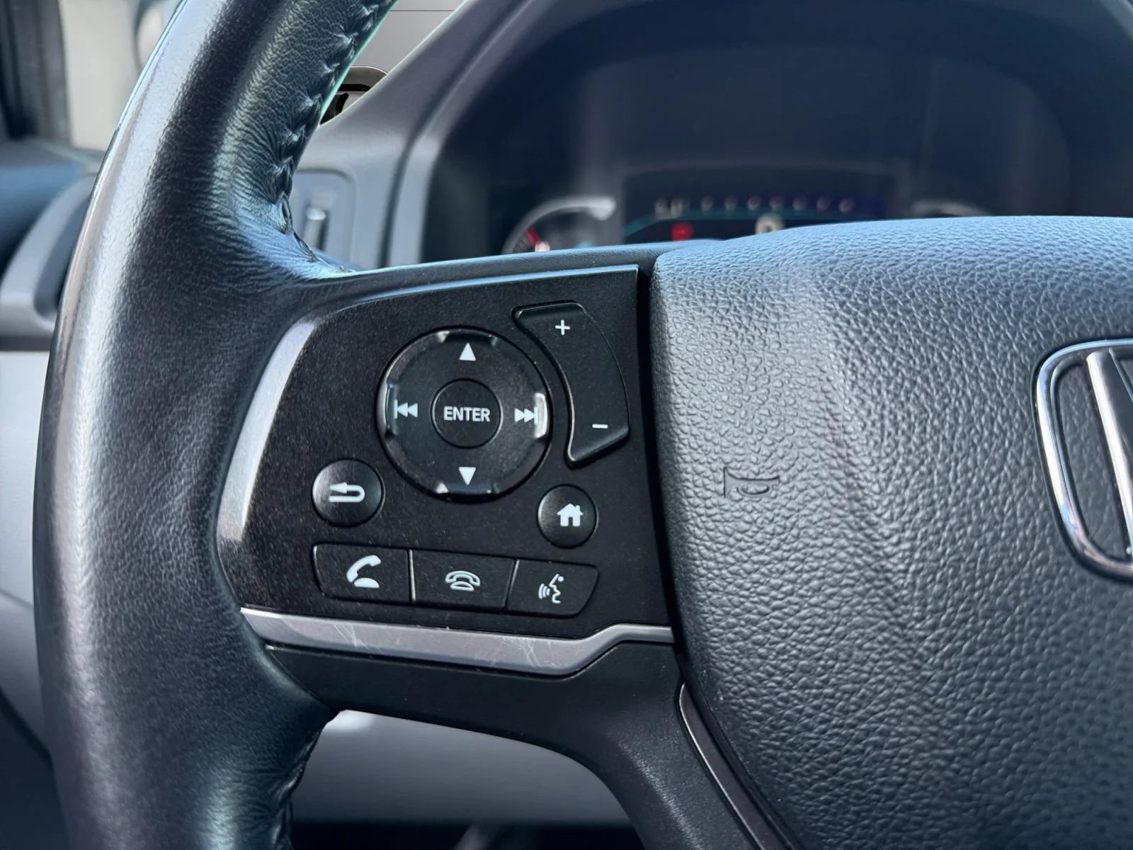 Used 2019 Honda Pilot EX-L image 28
