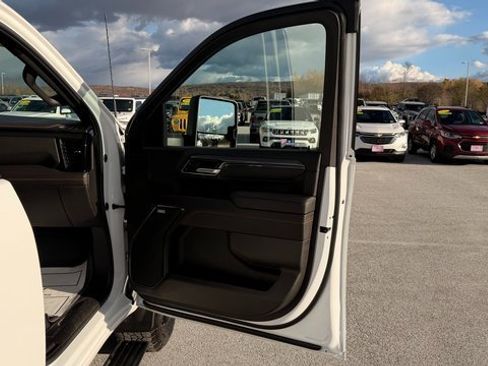 Certified 2024 GMC Sierra 2500 AT4 w/ Technology Package image 41