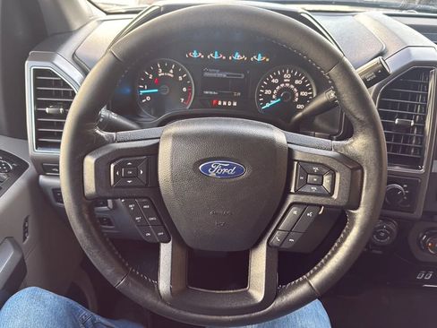 Used 2018 Ford F150 XLT w/ Equipment Group 302A Luxury image 10