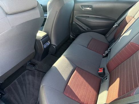 Used 2025 Toyota Corolla SE FWD image 15