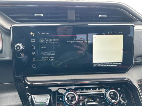 Used 2024 GMC Sierra 1500 AT4 w/ Technology Package image 54