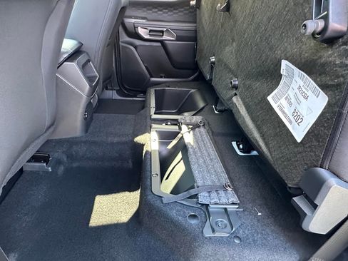 New 2025 Ford Ranger XLT w/ Equipment Group 301A High image 35