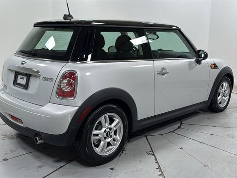 Used 2012 MINI Cooper Hardtop image 5