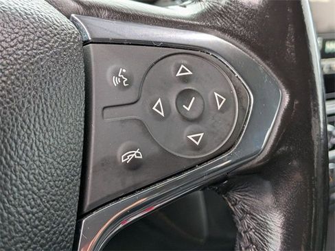 Used 2019 Chevrolet Traverse LT w/ LPO, Floor Liner Package image 18