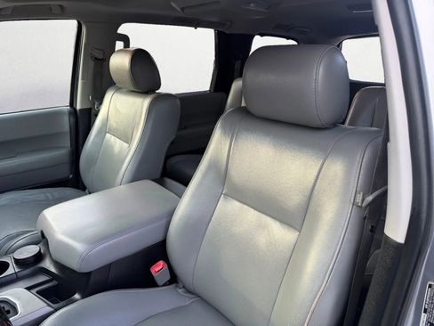 Used 2013 Toyota Sequoia Platinum image 16