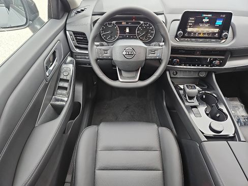 New 2026 Nissan Rogue SV image 9