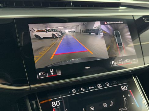 Used 2025 Audi S8 image 24