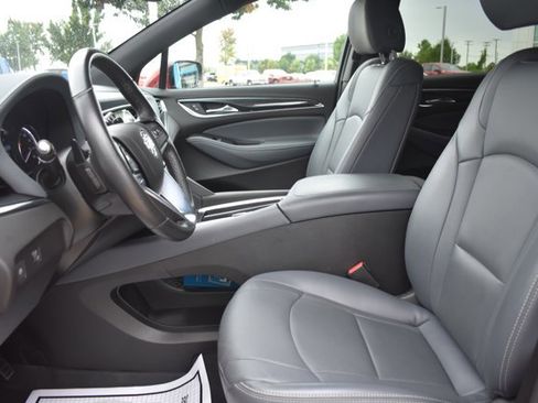 Used 2024 Buick Enclave Essence w/ Sport Touring Edition image 15