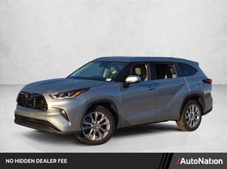 Used 2023 Toyota Highlander Limited FWD video 1