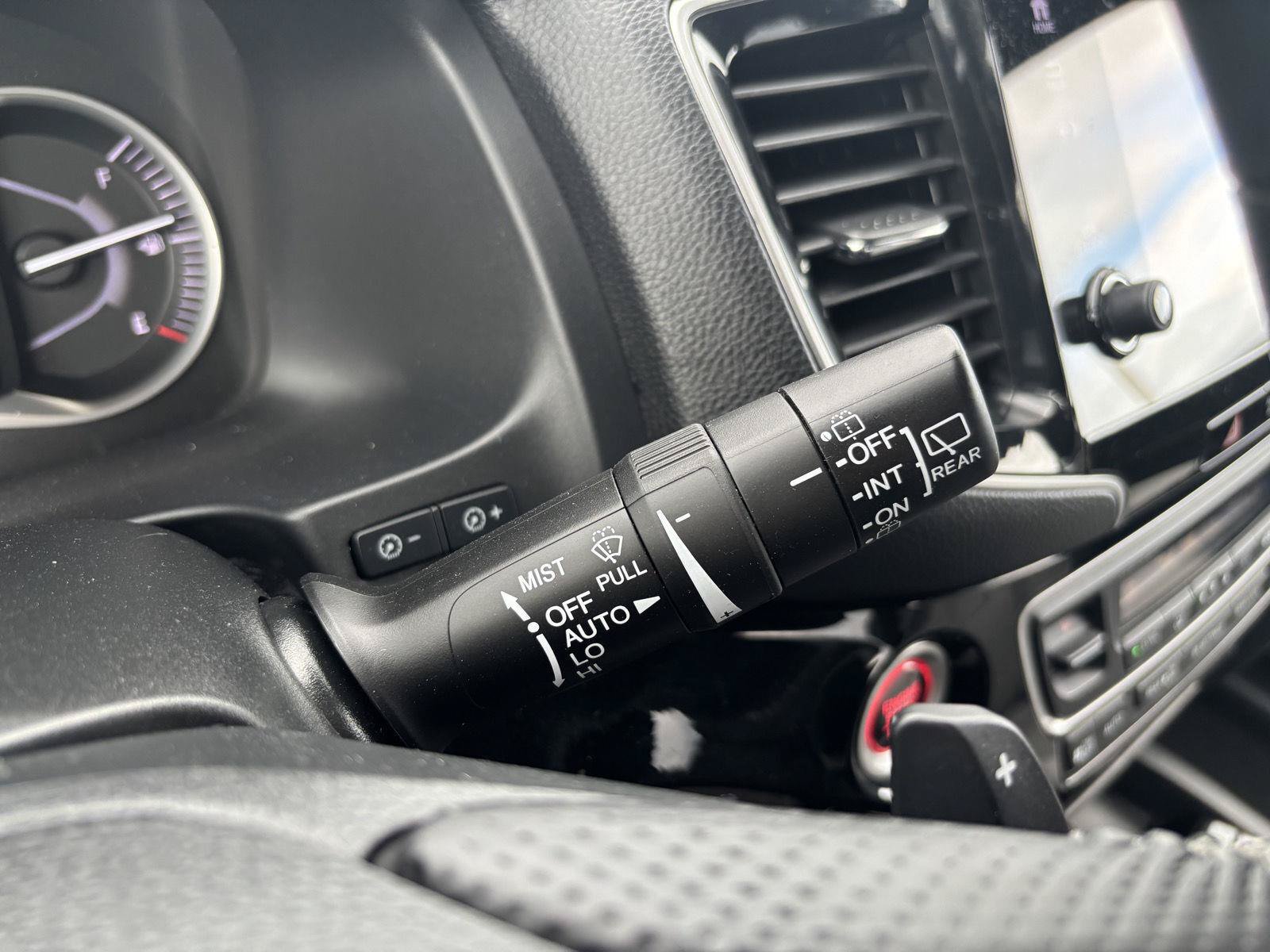 Used 2023 Honda Passport Elite image 31