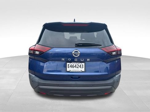 Used 2021 Nissan Rogue S FWD image 4