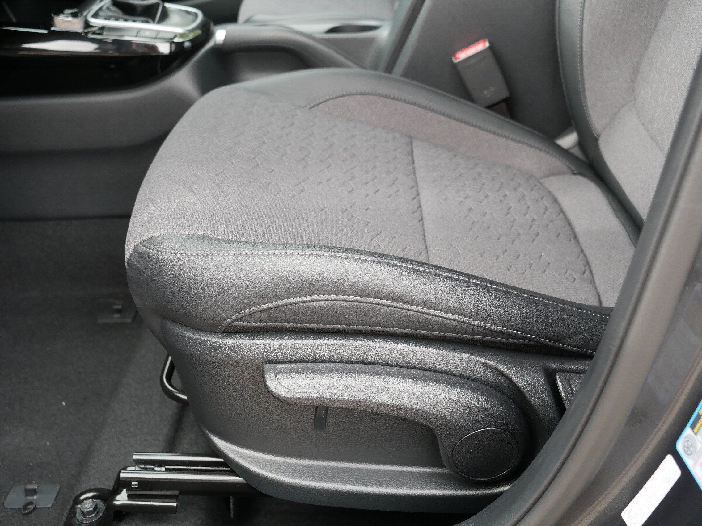 Certified 2025 Kia Seltos S FWD image 20