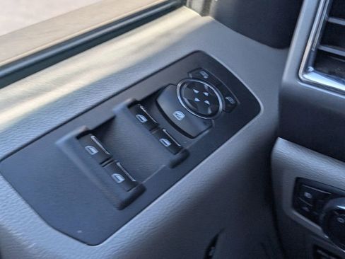 Used 2016 Ford F150 XLT w/ Equipment Group 301A Mid image 10