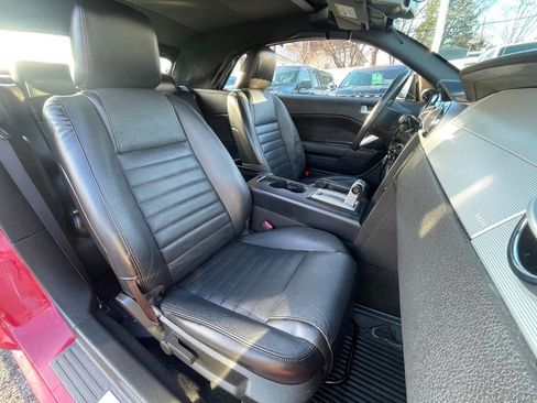 Used 2006 Ford Mustang GT image 39