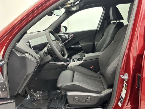 Used 2026 BMW X3 xDrive30 w/ Convenience Package image 25