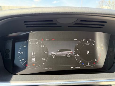 Used 2022 Land Rover Range Rover Sport HST image 34
