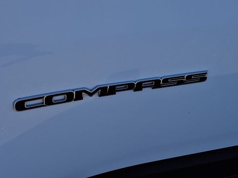 Certified 2023 Jeep Compass Latitude w/ Convenience Group AWD/4WD image 33