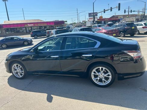 Used 2014 Nissan Maxima 3.5 SV w/ Premium Package FWD image 6