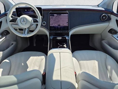 Used 2023 Mercedes-Benz EQE 350+ 4MATIC Sedan image 17