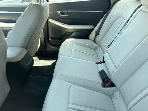 Certified 2025 Hyundai Sonata SEL FWD image 3