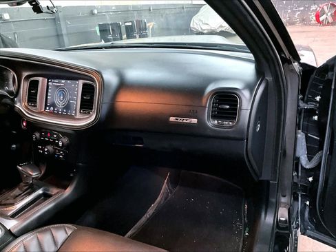 Used 2019 Dodge Charger SRT Hellcat image 18