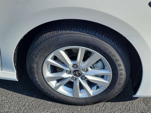 Used 2026 Toyota Camry LE FWD image 8