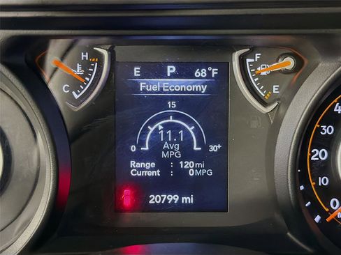 Used 2024 Jeep Wrangler Unlimited Sport AWD/4WD image 13