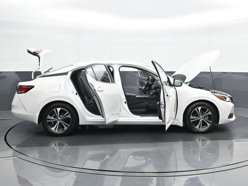 Used 2021 Nissan Sentra SV image 26