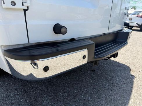 Used 2015 Nissan NV 3500 SV w/ Technology Package RWD image 47
