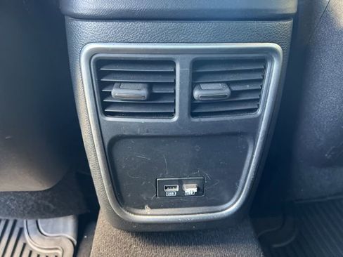 Used 2019 Dodge Charger Scat Pack image 19