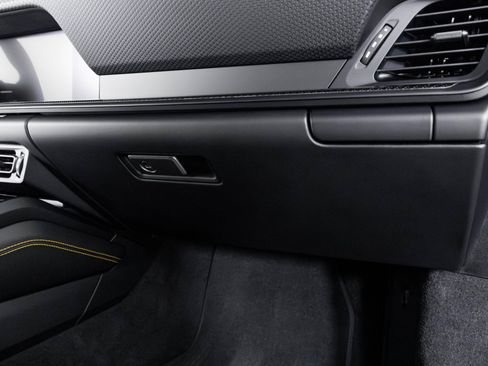 Used 2022 Porsche 911 GT3 image 36