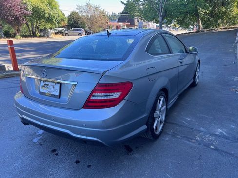 Used 2013 Mercedes-Benz C 250 Coupe image 5