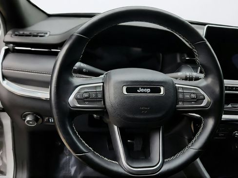 Used 2022 Jeep Compass High Altitude AWD/4WD image 19