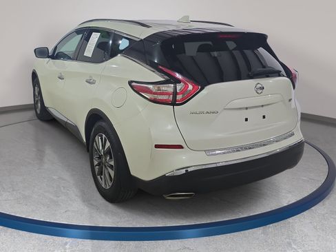 Used 2017 Nissan Murano SV w/ Premium Package FWD image 8