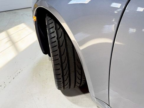 Used 2005 Porsche Boxster S RWD image 3