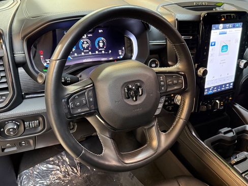 Used 2024 RAM 1500 Limited image 15