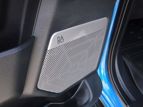 Used 2021 Ford F150 Lariat w/ Max Trailer Tow Package image 14