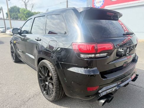 Used 2018 Jeep Grand Cherokee Trackhawk AWD/4WD image 7