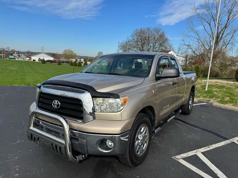 Used 2008 Toyota Tundra SR5 image 2