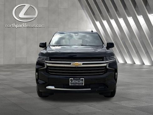 Used 2022 Chevrolet Tahoe LT w/ LT Signature Package image 7