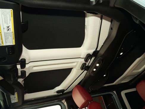 Used 2024 Jeep Wrangler Unlimited Rubicon 392 AWD/4WD image 25