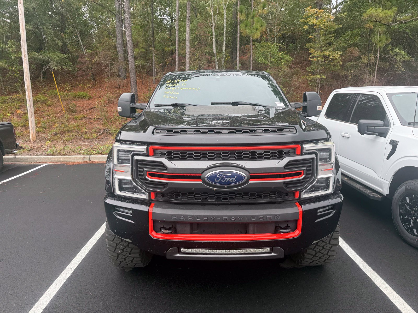 Used 2020 Ford F250 Lariat w/ Lariat Ultimate Package AWD/4WD image 2