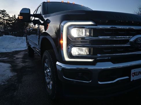 New 2026 Ford F250 King Ranch w/ Chrome Package image 18